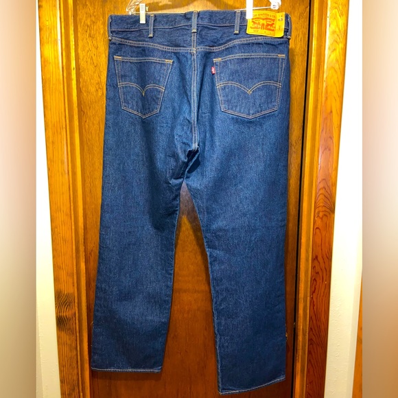 Levis 501 Mens Dark Wash Button Fly Denim Jeans - Picture 2 of 7